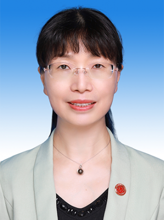 党委副书记、校长  何旭娟